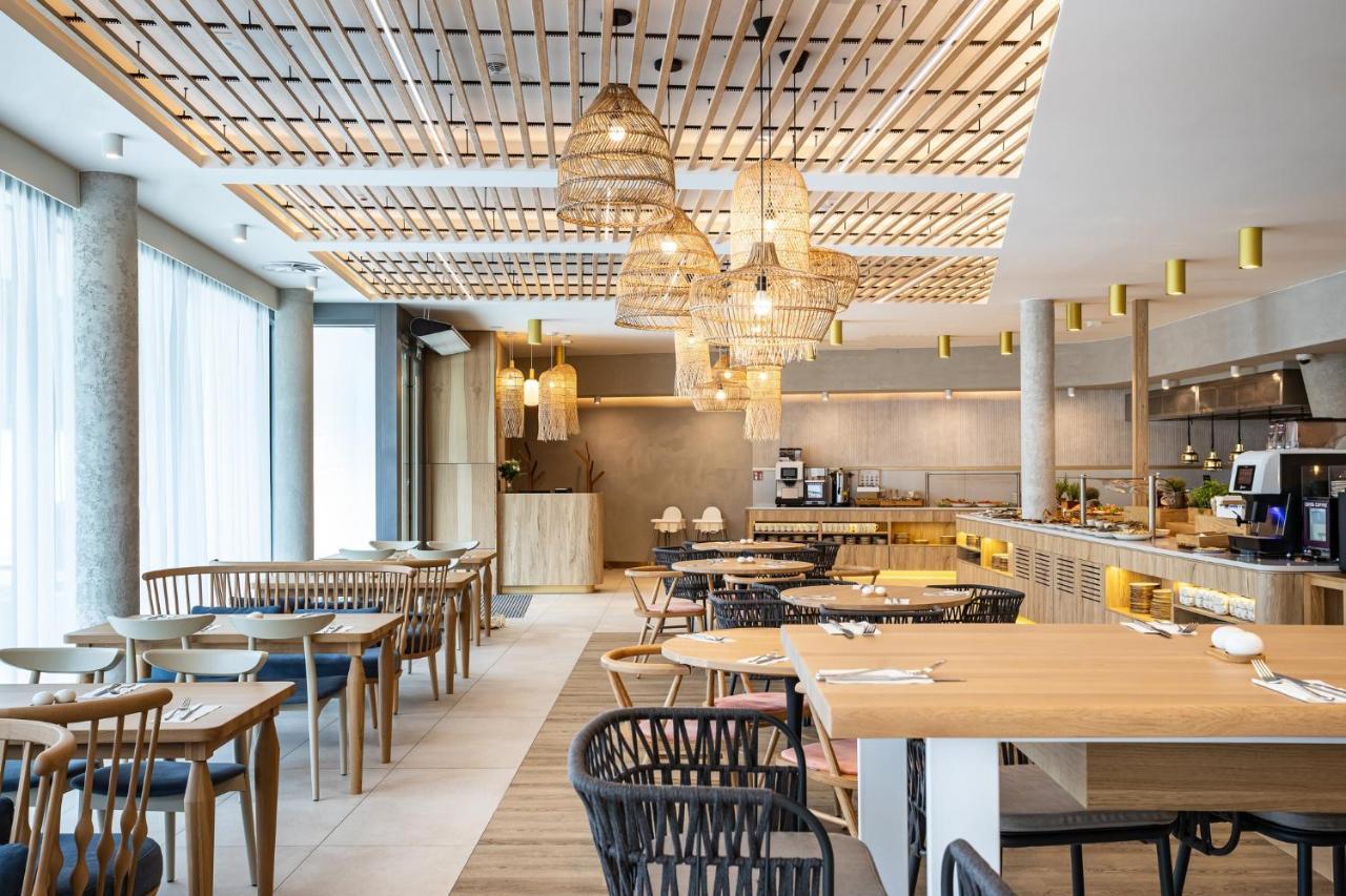 Wave & Aparthotel