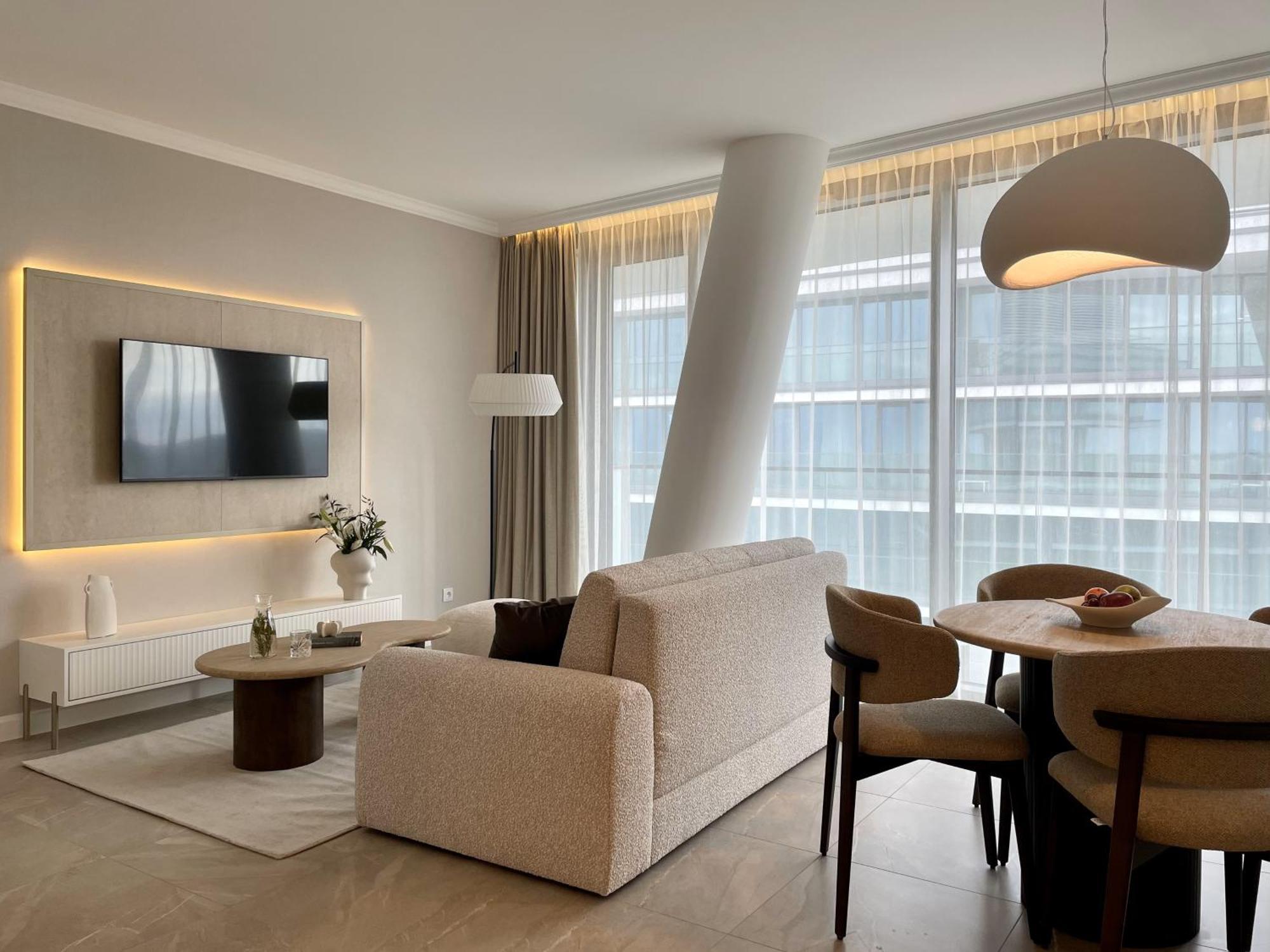 Aparthotel Wave & *